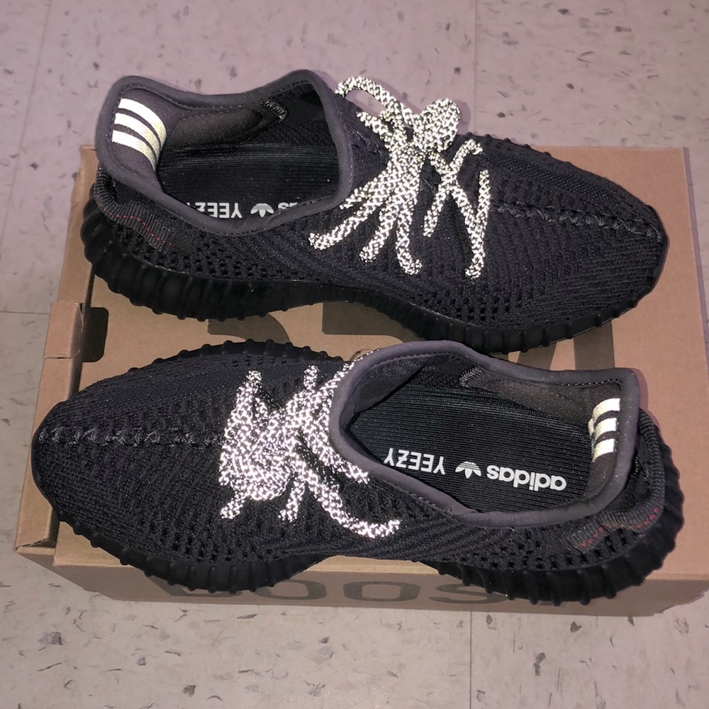 Yeezy Static Non-reflectives